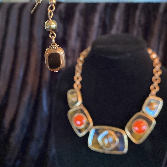 CHICO’S tortoise & gold necklace - Picture 7 of 11